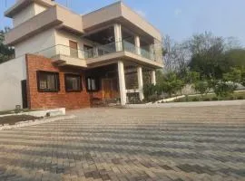 Tiwari Farmhouse - 3k per person a day