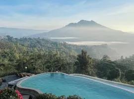 Caldera Hotel & Restaurant