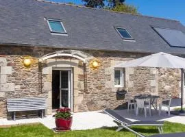 Maison charmante à Botsorhel avec jardin clos