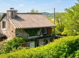 Maison de charme à Vezac avec vue sur la montagne