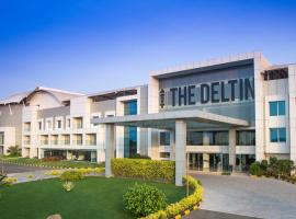 The Deltin, khách sạn gần Daman Airport - NMB, 