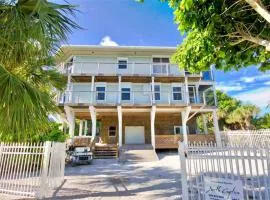 Luxury Island Beach House | Private Pool & Gulffront Views