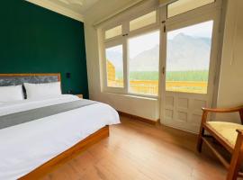 Hotel Mashabrum Skardu, khách sạn ở Skardu
