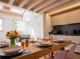 Riccati Loft, Historic Center Apartment, 2BR 2BA Lift
