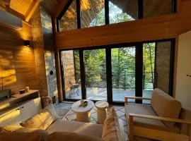 Love Cabin