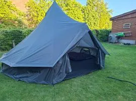 Frifelt Kro Almost Glamping telt