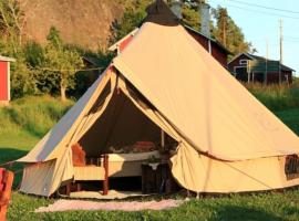 Jennys tent, Hotel in Saltvik