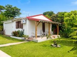 Studio cosy à Capesterre Belle Eau 24 m² avec jardin privé