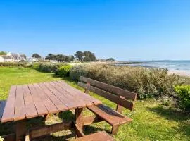 Appartement charmant à Sarzeau avec vue sur la mer, 55 m²