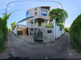 J V A Home stay Apartment Hotel