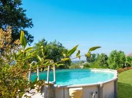 Maison cosy avec piscine privée à Estibeaux 38 m²