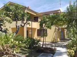 Guest house SAM Water