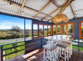 Wattlebird Cottage managed by Batemans Bay Accom