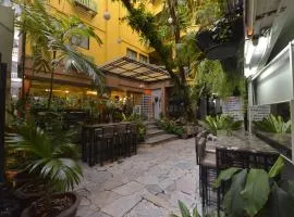 Sourire at Rattanakosin Island Hotel