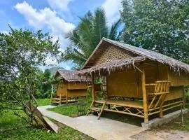 Tarzan Bamboo hut
