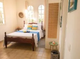 Studio accueillant à Baie Mahault - 20 m² avec piscine privée