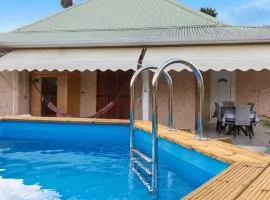 Villa enchanteur à Sainte-Anne avec jardin et piscine privée