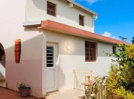 Appartement confortable au Robert 70 m² avec jardin privé