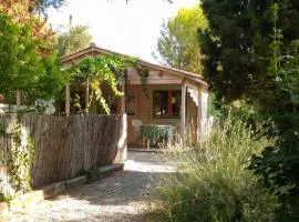 Chalet charmant à Poussan avec jardin privé et barbecue