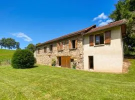 Maison familiale spacieuse à Lacam-d'Ourcet avec jardin 115 m²