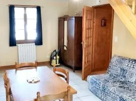 Appartement confortable à Mesnay - 70 m² - Balcon privé