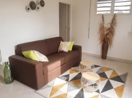 Appartement lumineux avec vue sur la montagne à Gros-Morne, 86 m²