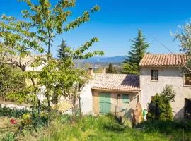 Maison de charme à Vachères avec jardin et vue montagne