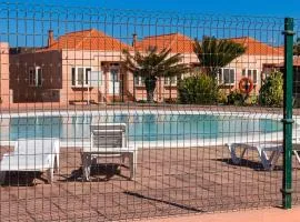 Comfortable House in Antigua with Shared Pool