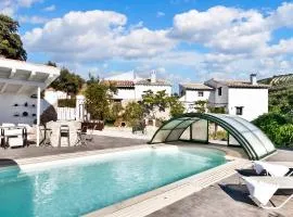 Elegant Villa in Granada with Pool and Garden