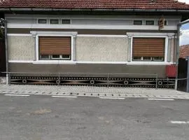 CASA LUCIAN