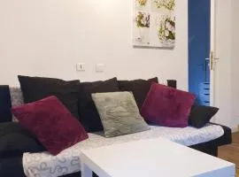 Chalet enchanteur à Tarascon-sur-Ariège avec vue sur montagne