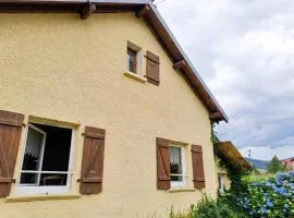 Maison de charme à Rougegoutte avec jardin et barbecue