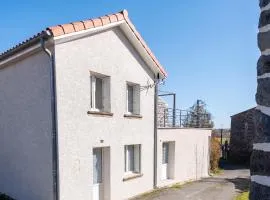 Maison confortable à Vergezac avec terrasse