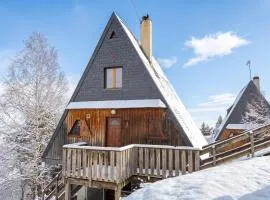Chalet authentique à Saint-Lary-Soulan avec vue sur la montagne