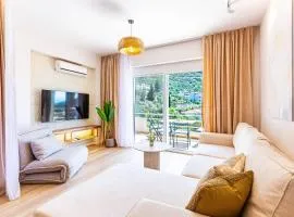 Dhermi's Icon Big 1BR Apt 10