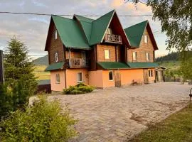 Мамо, я в Карпатах