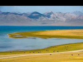 Davan Guest House& Horse Trekking