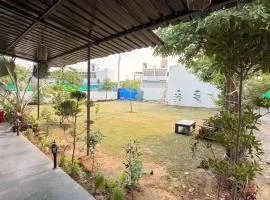 The Bella Retreat- Private Pool Villa & Farm