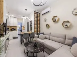 Azure Haven Dhërmi Modern 2BR Escape by PikHost