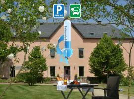 HÔTEL LA FERME DE BOURRAN - RODEZ - parking privé avec bornes pour voitures électriques, hotel v destinácii Rodez