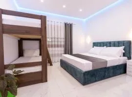 Sunrise Hotel Vila