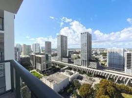 C5103 Outstanding Studio in the Heart of Downtown
