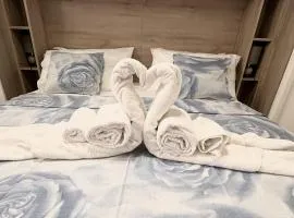 Appartamento la casa di Lilli Anguillara Sabazia-Parcheggio interno privato, Lago, Relax e Roma a portata di treno
