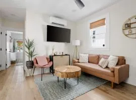 Beautiful Ground Floor Condo Just 1 Block to King