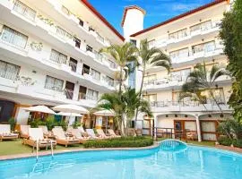 Los Arcos Suites