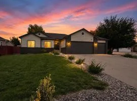 5BR Greeley Home - Sleeps 14, Pets Ok, EV Charger