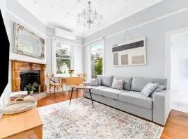Peaceful, light and Bright Paddington Home