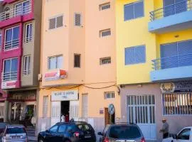 Spacious apartment in Mindelo, mountain view, 164 m²
