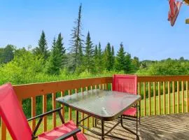 Condo on First Green w/ Deck at Schuss Mountain!
