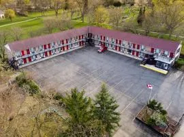 Grand Persepolis Inn